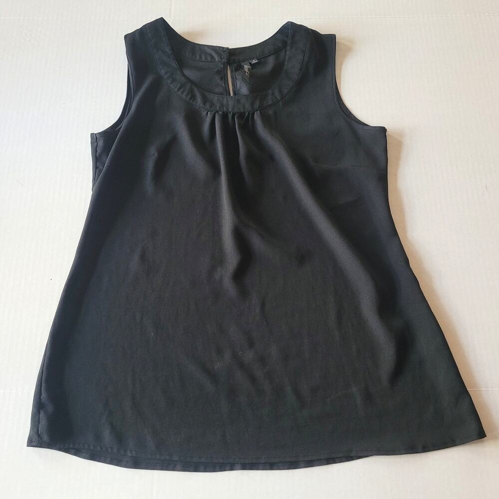 Essentials by Milano Black Sleeveless Blouse Career Top Womens Small